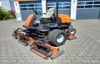 Fairwaymäher 305-4WD