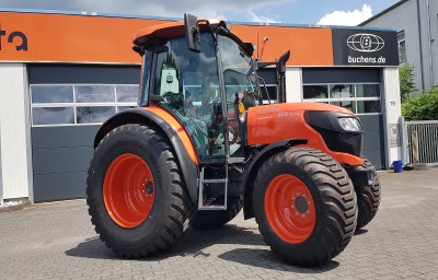 Kubota M4073